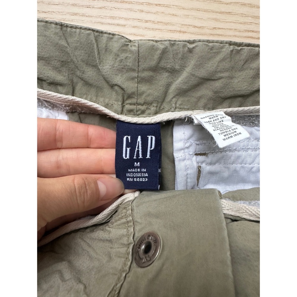 Gap Womens Olive Green Khaki Utility Shorts Medium Casual Hiking Summer Gorpcore - Picture 3 of 3